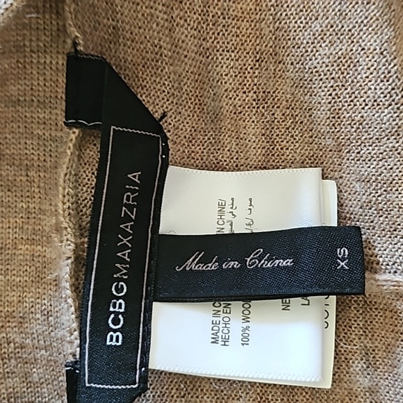 BCBG MAXAZRIA Tan Beige Wool Ruffle Cardigan Sweater Sz. XS - Picture 11 of 12